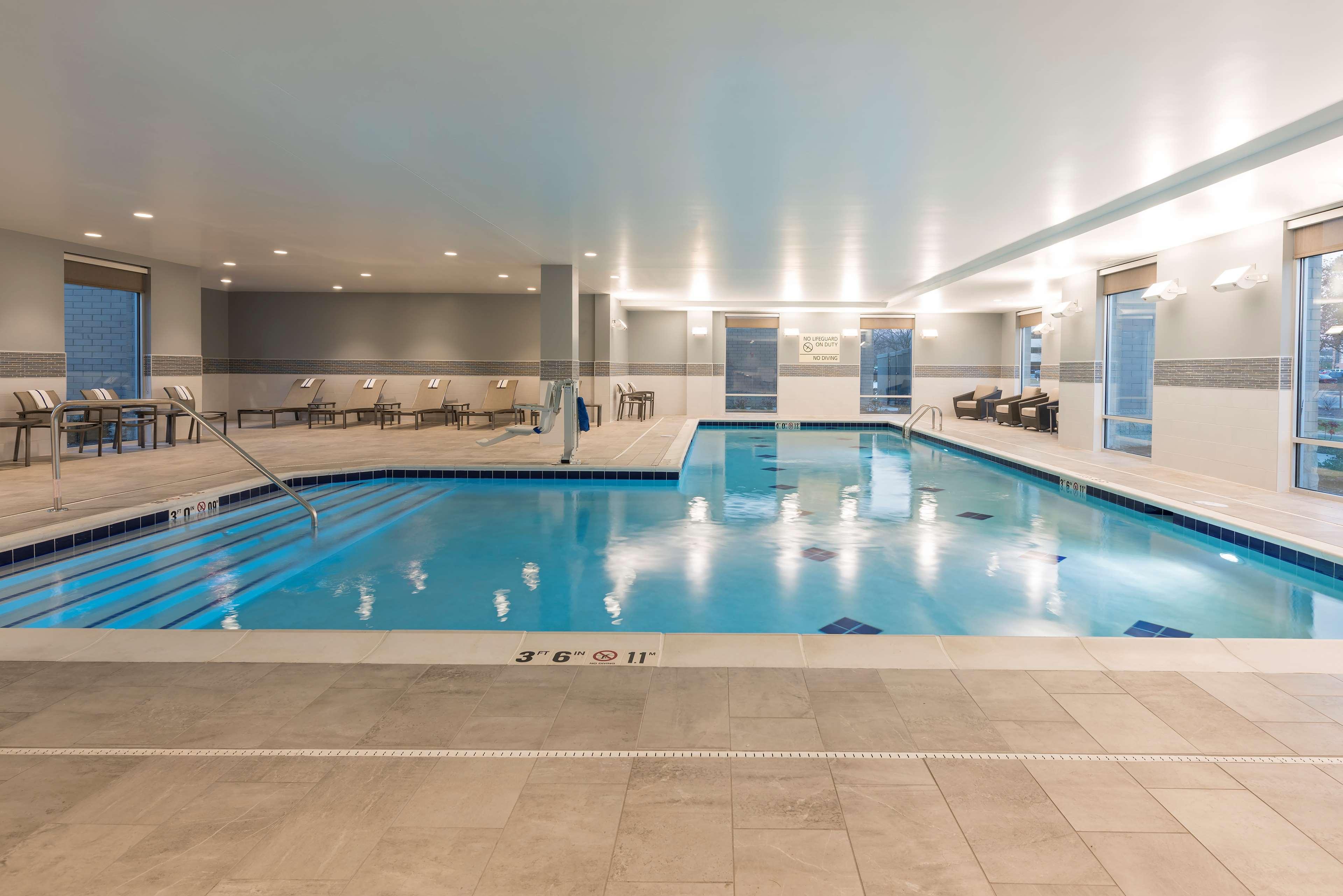 Hampton Inn & Suites Indianapolis-Keystone, In Экстерьер фото