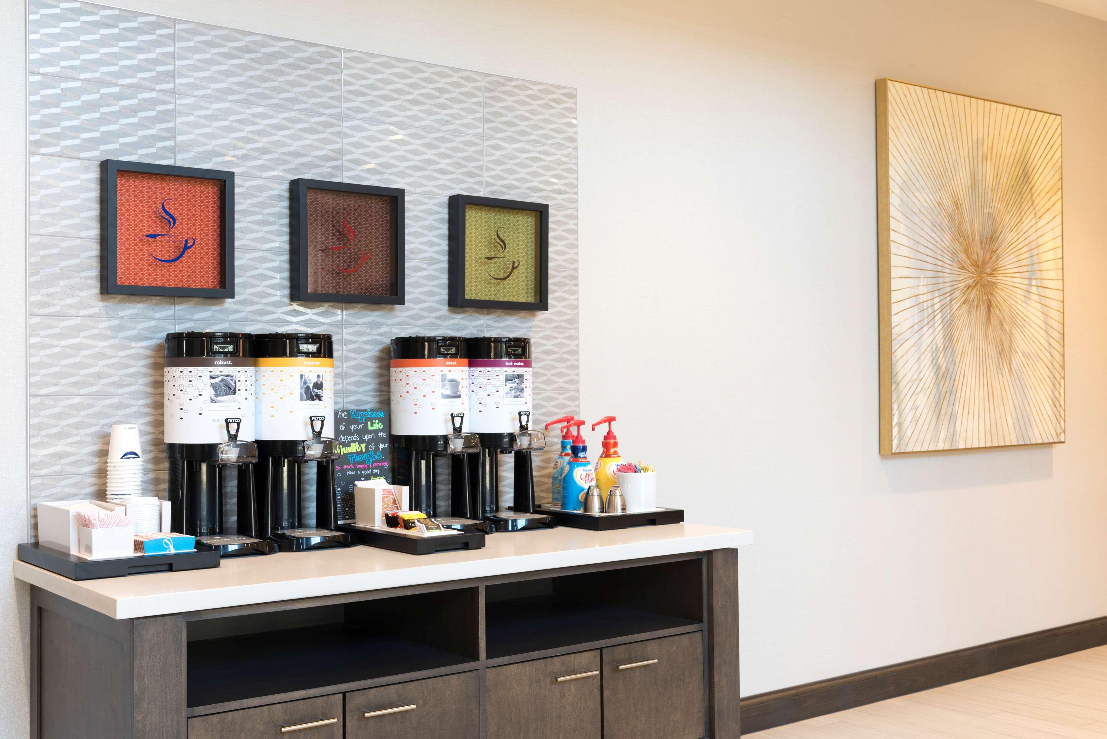 Hampton Inn & Suites Indianapolis-Keystone, In Экстерьер фото