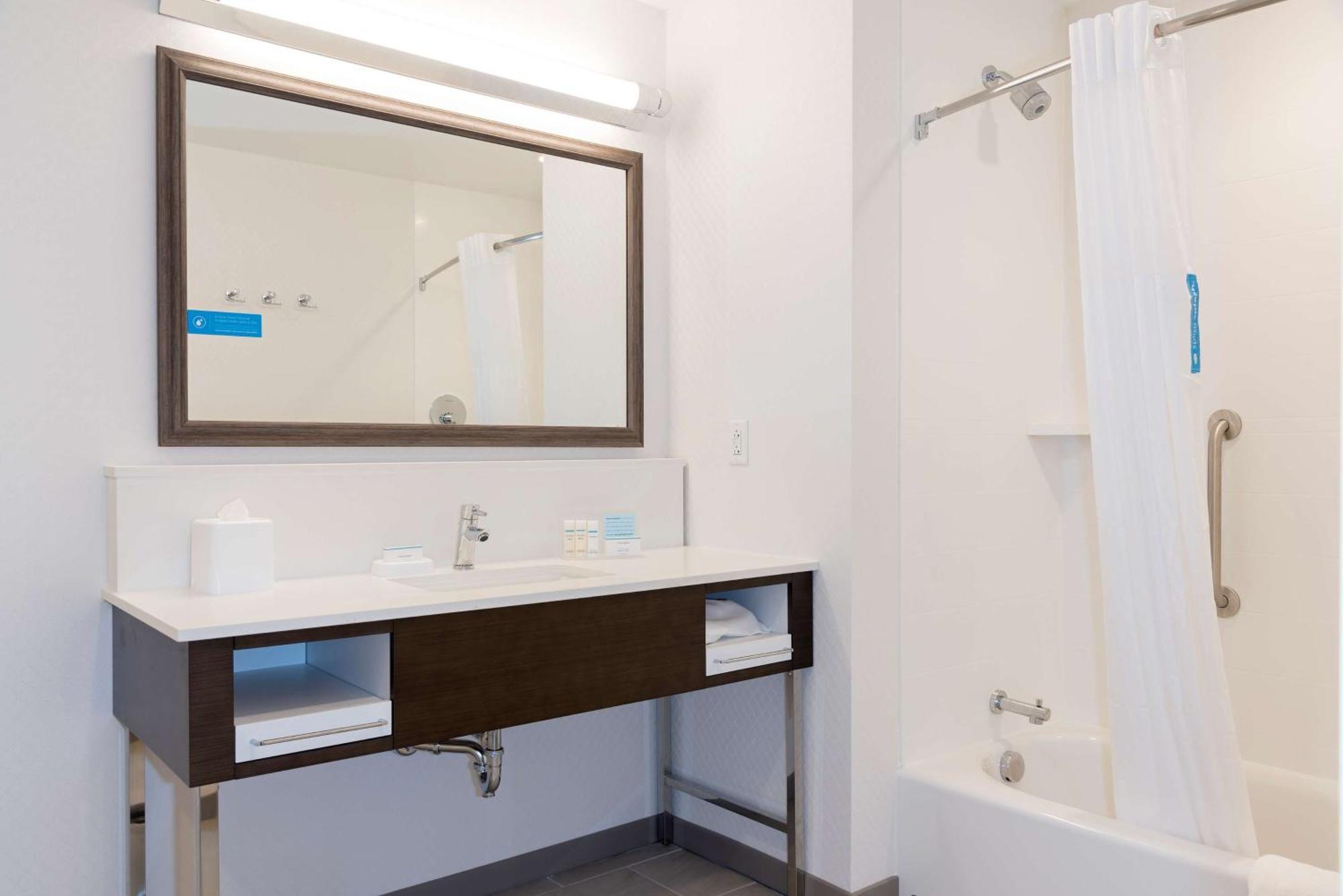 Hampton Inn & Suites Indianapolis-Keystone, In Экстерьер фото