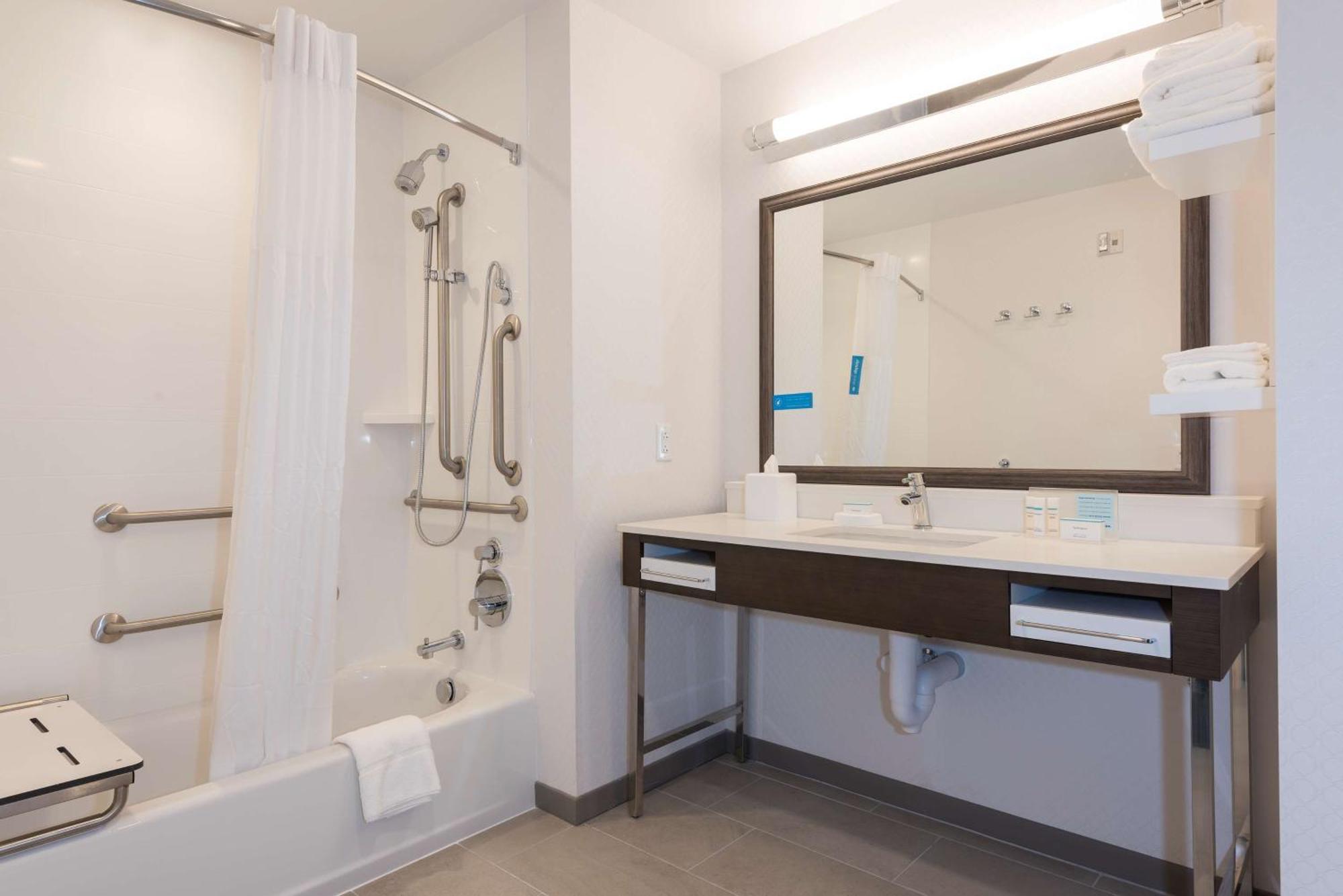 Hampton Inn & Suites Indianapolis-Keystone, In Экстерьер фото