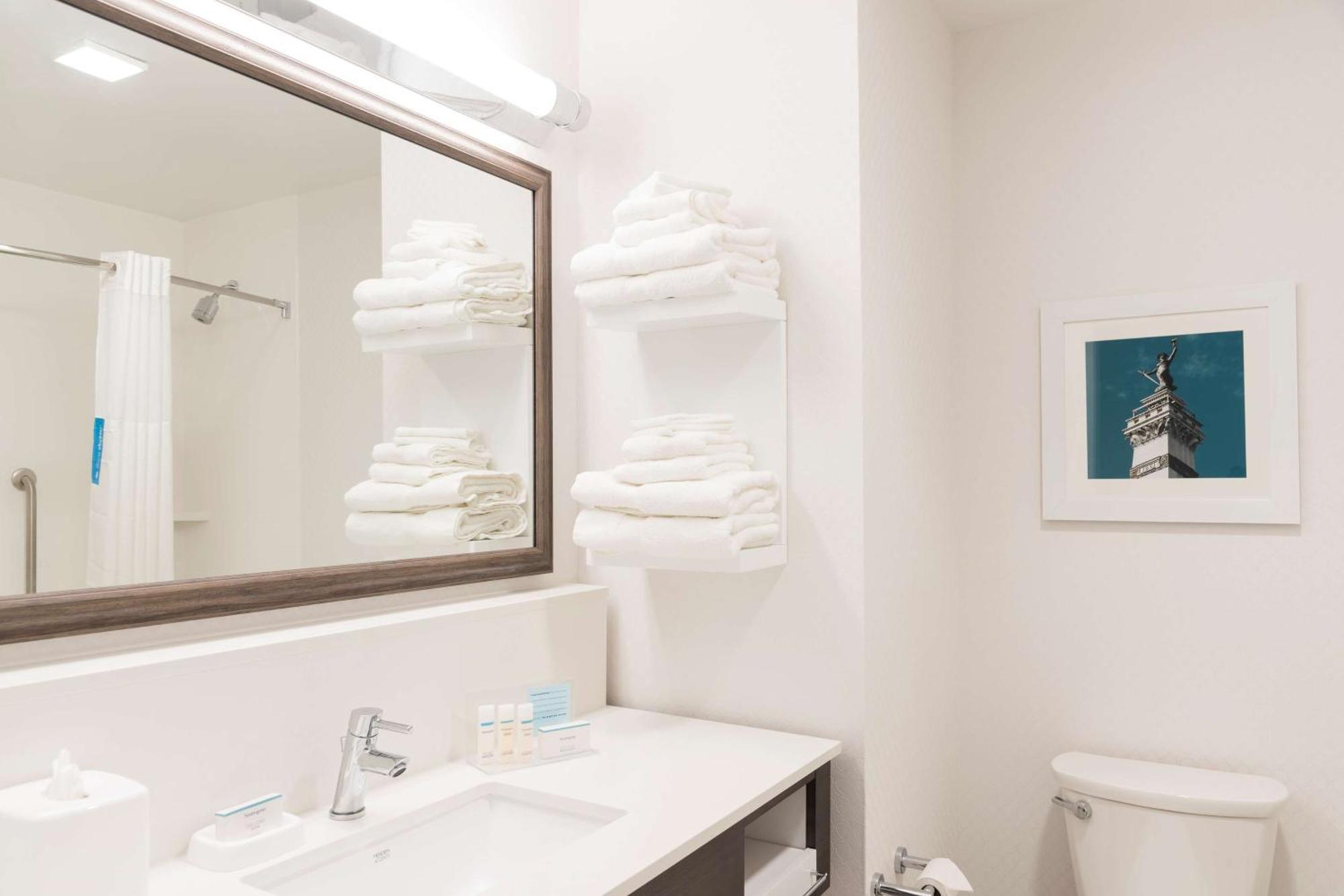 Hampton Inn & Suites Indianapolis-Keystone, In Экстерьер фото