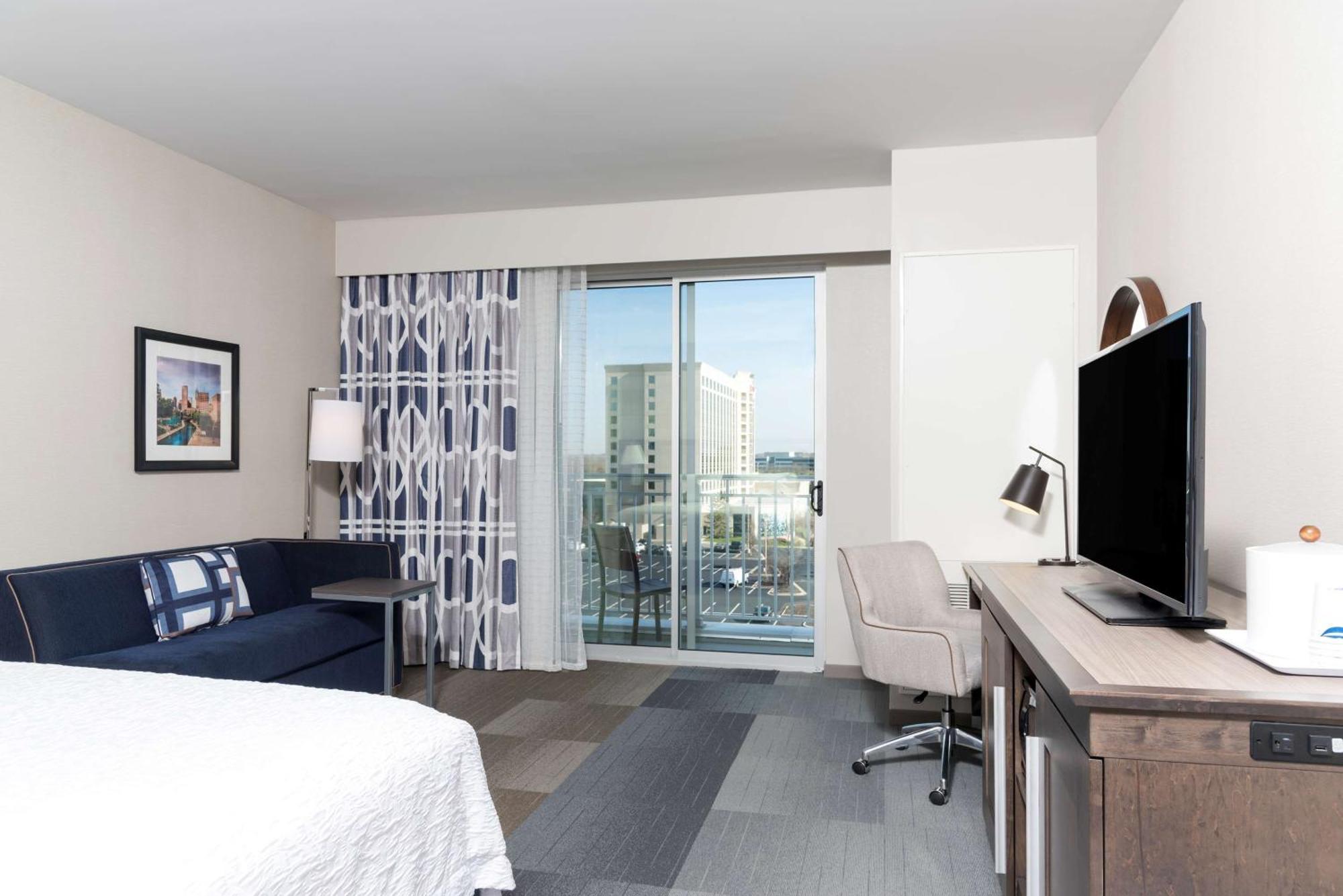 Hampton Inn & Suites Indianapolis-Keystone, In Экстерьер фото