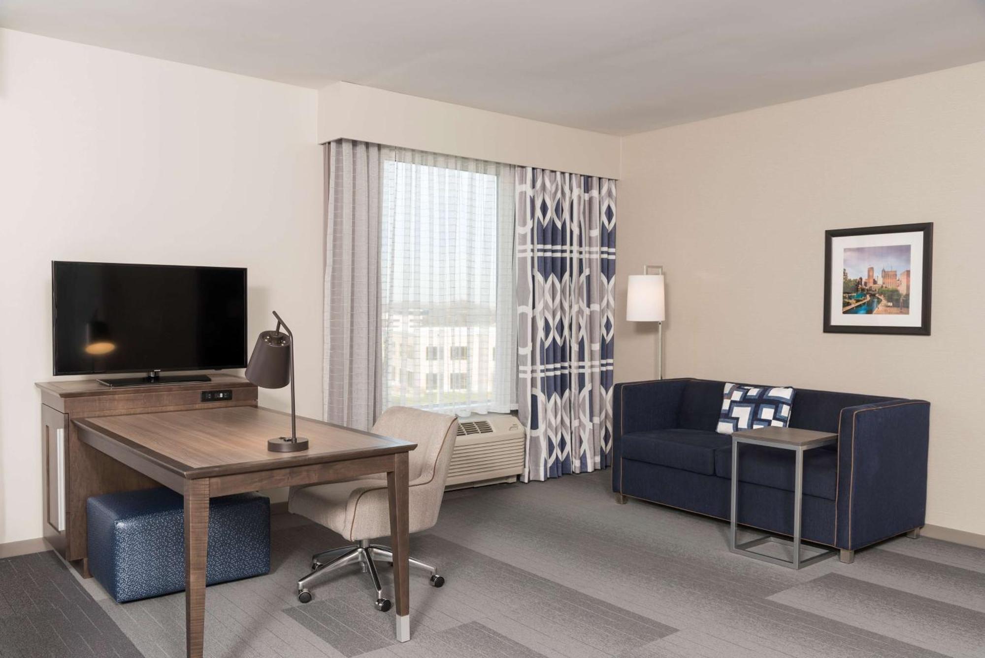 Hampton Inn & Suites Indianapolis-Keystone, In Экстерьер фото