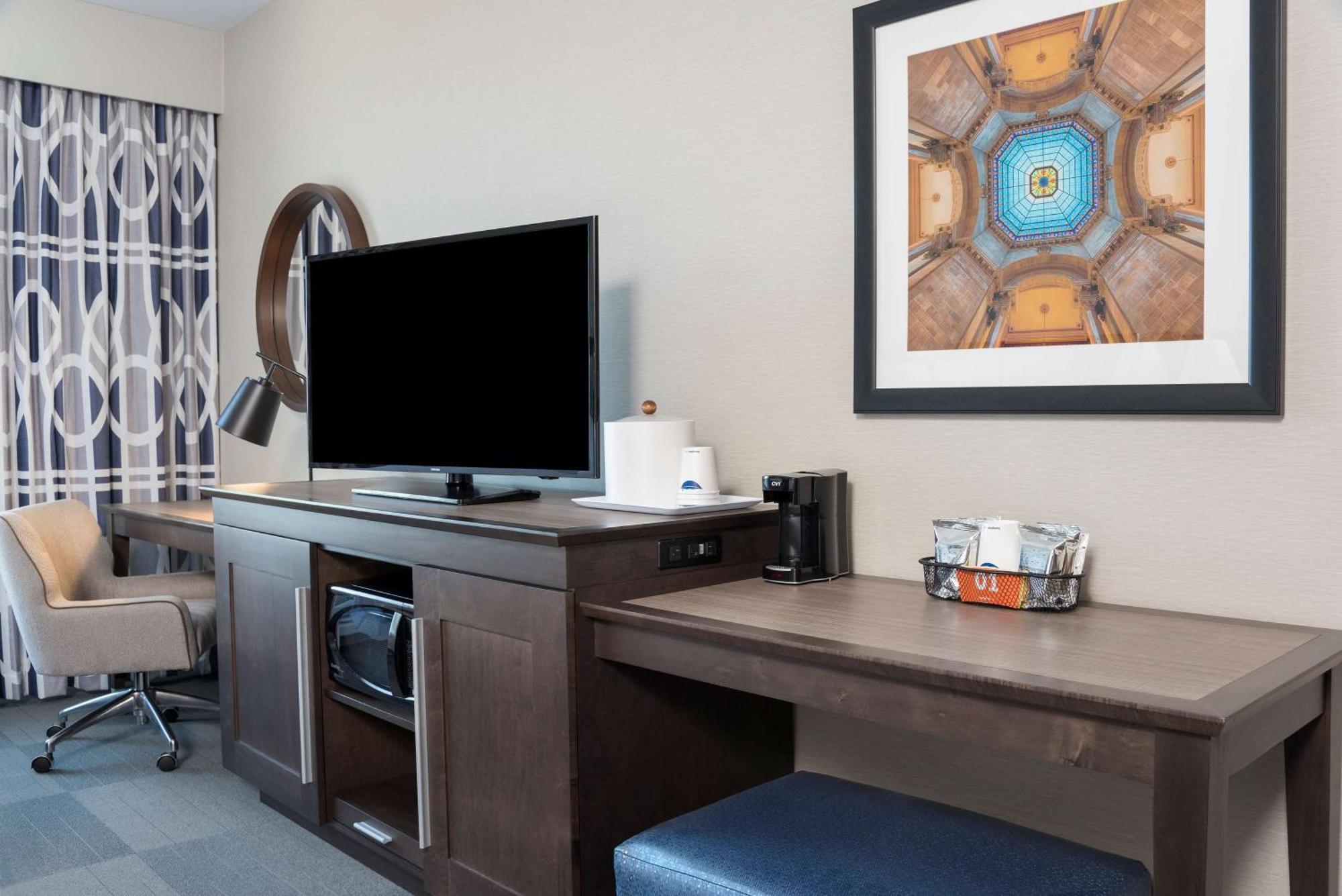 Hampton Inn & Suites Indianapolis-Keystone, In Экстерьер фото