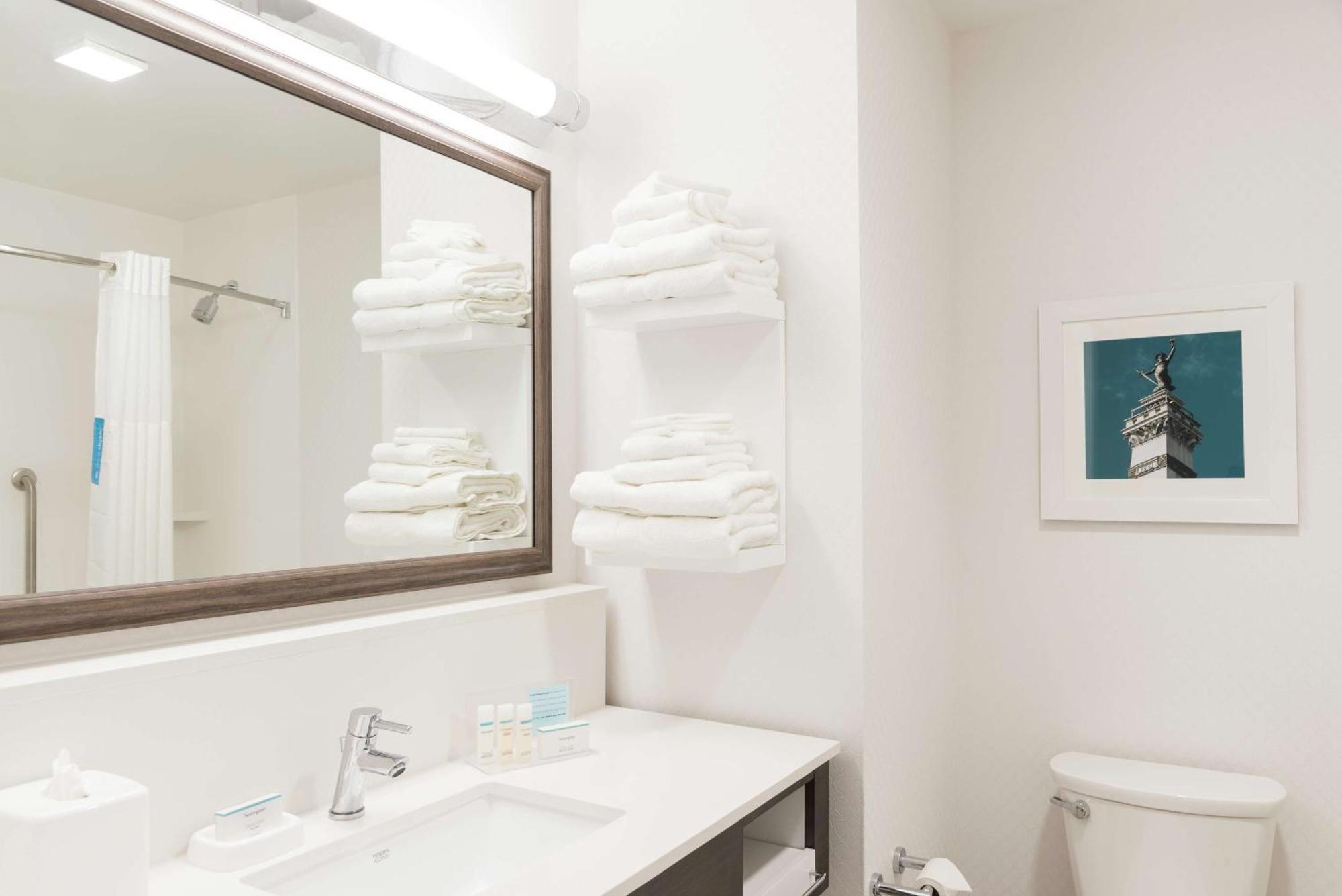 Hampton Inn & Suites Indianapolis-Keystone, In Экстерьер фото