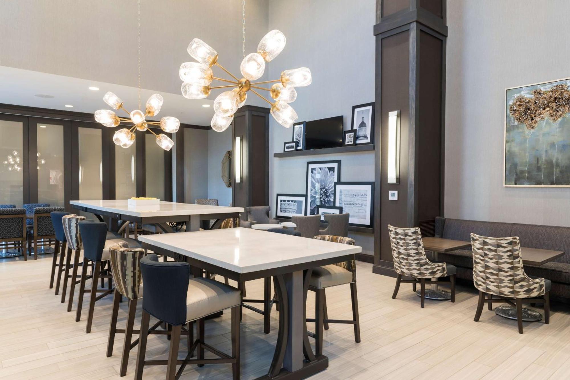 Hampton Inn & Suites Indianapolis-Keystone, In Экстерьер фото