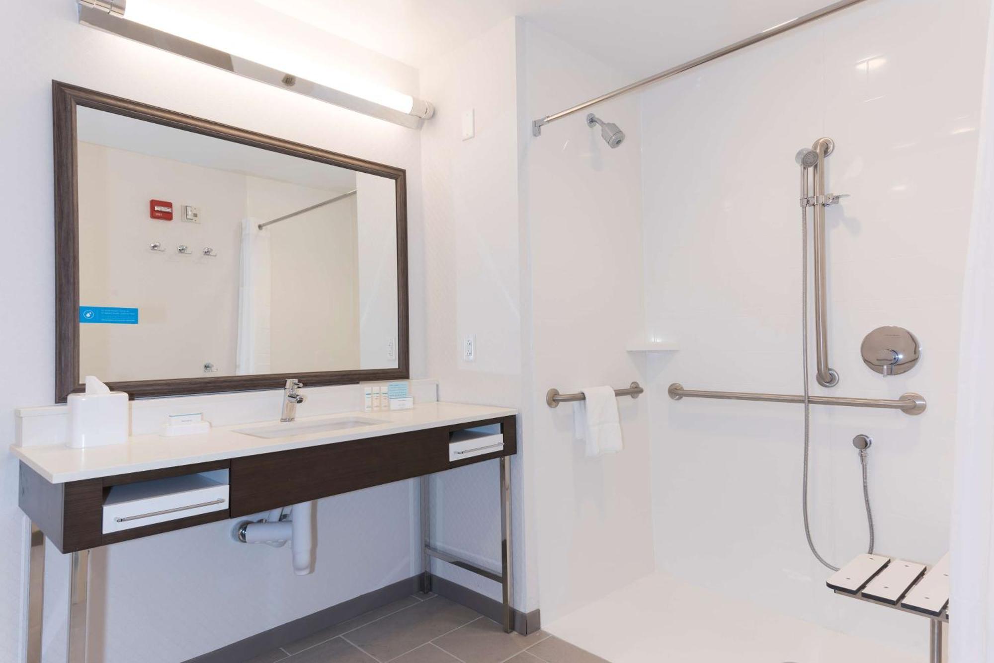 Hampton Inn & Suites Indianapolis-Keystone, In Экстерьер фото